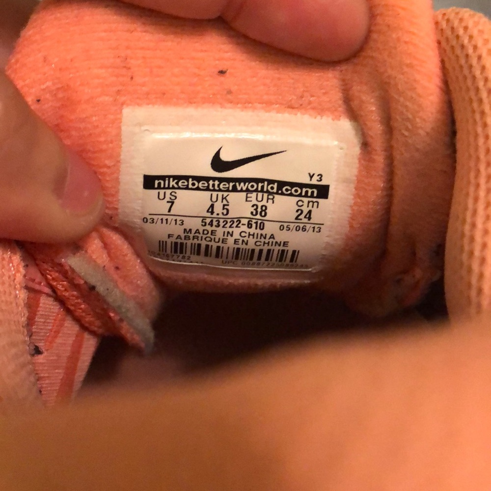 NIKE vapor 9 tour tennis shoes - Picture 2 of 4